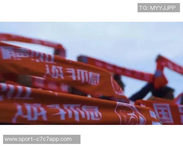 足球经理的逆袭人生从草根到巅峰的传奇之路